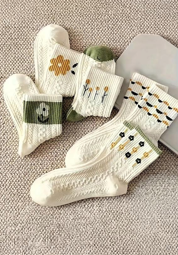 Yeşil Çiçekli Soket Çorap 5'li Paket